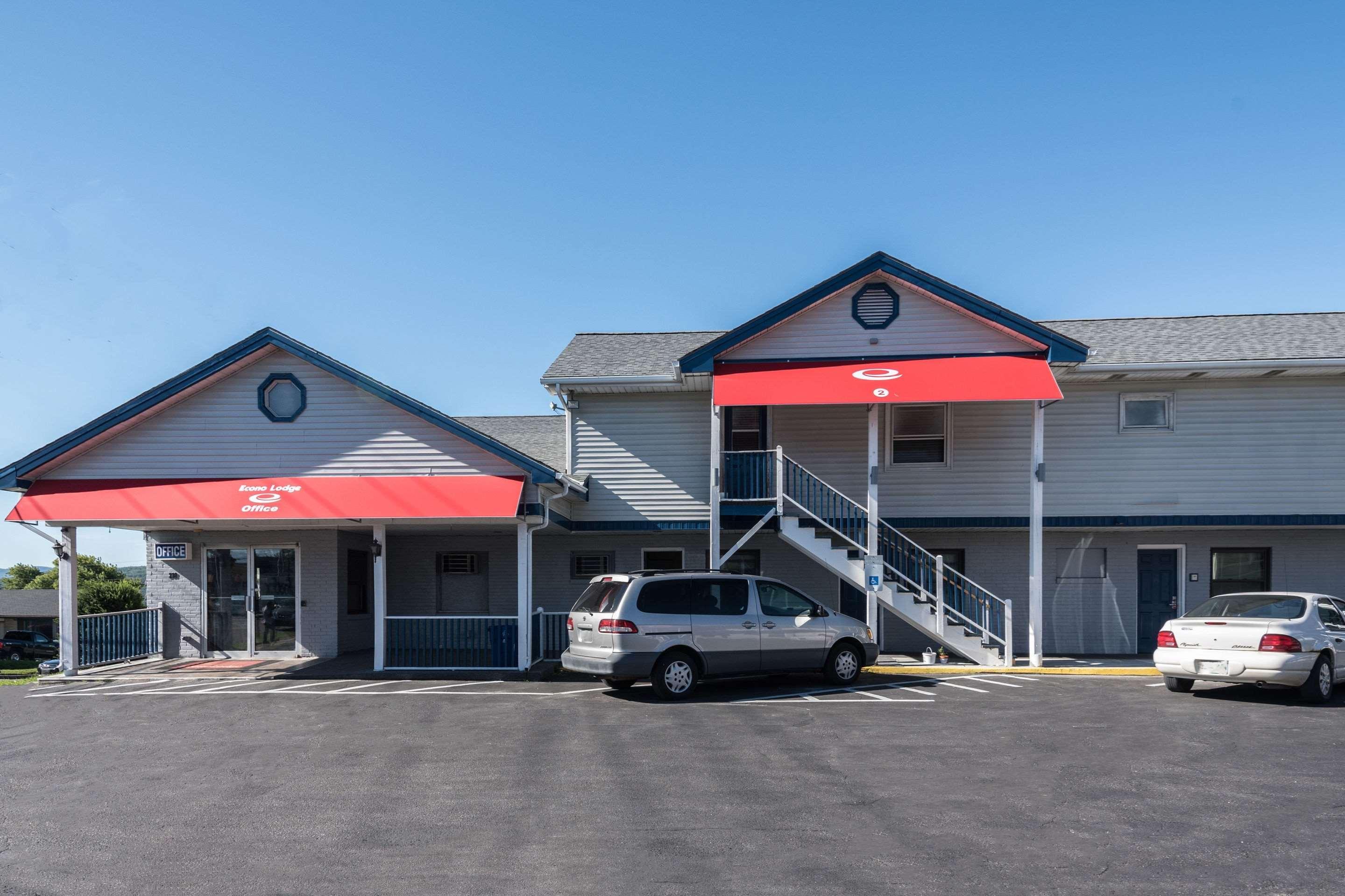 Econo Lodge Rutland City Near Hwy 7 Exteriér fotografie