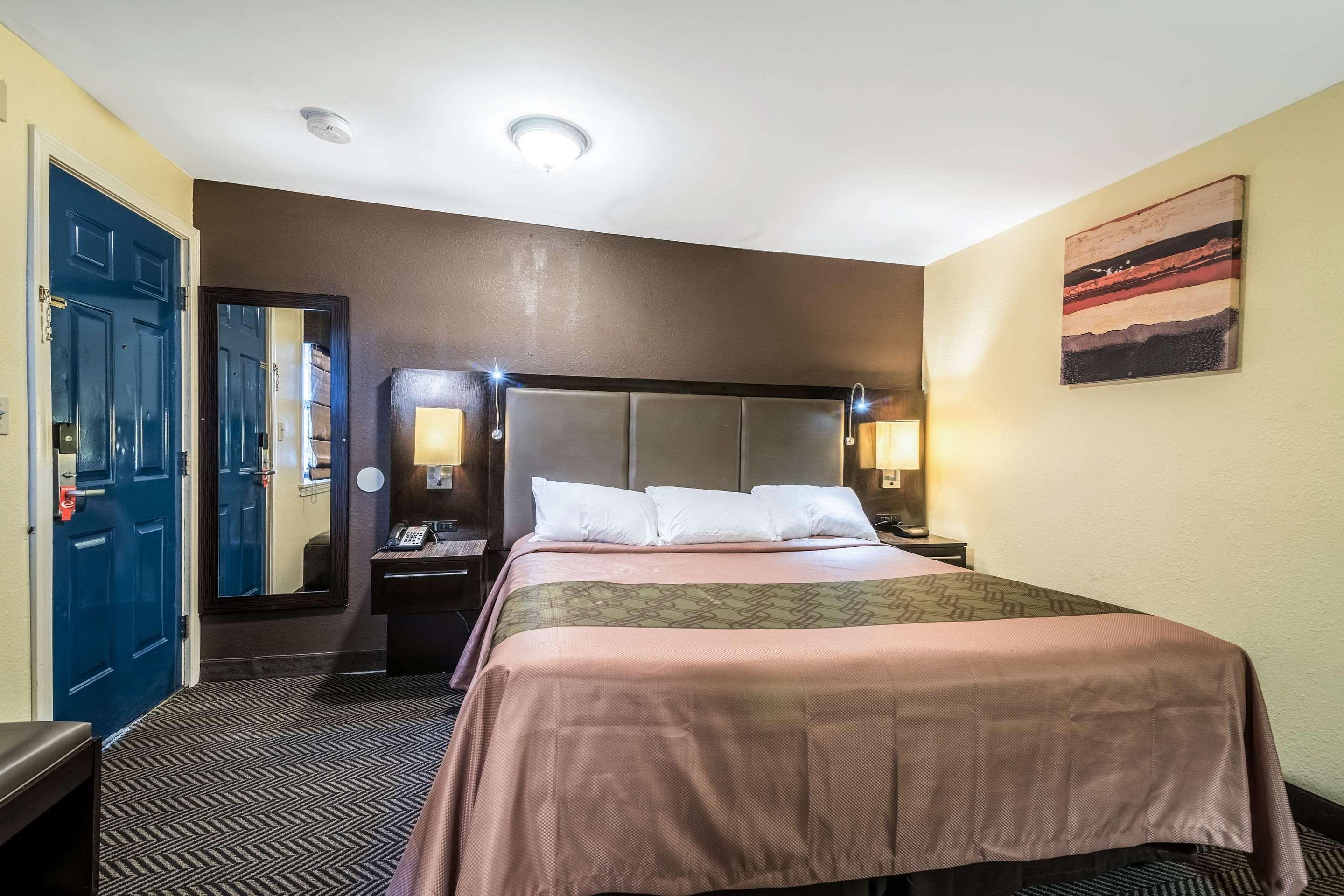 Econo Lodge Rutland City Near Hwy 7 Exteriér fotografie