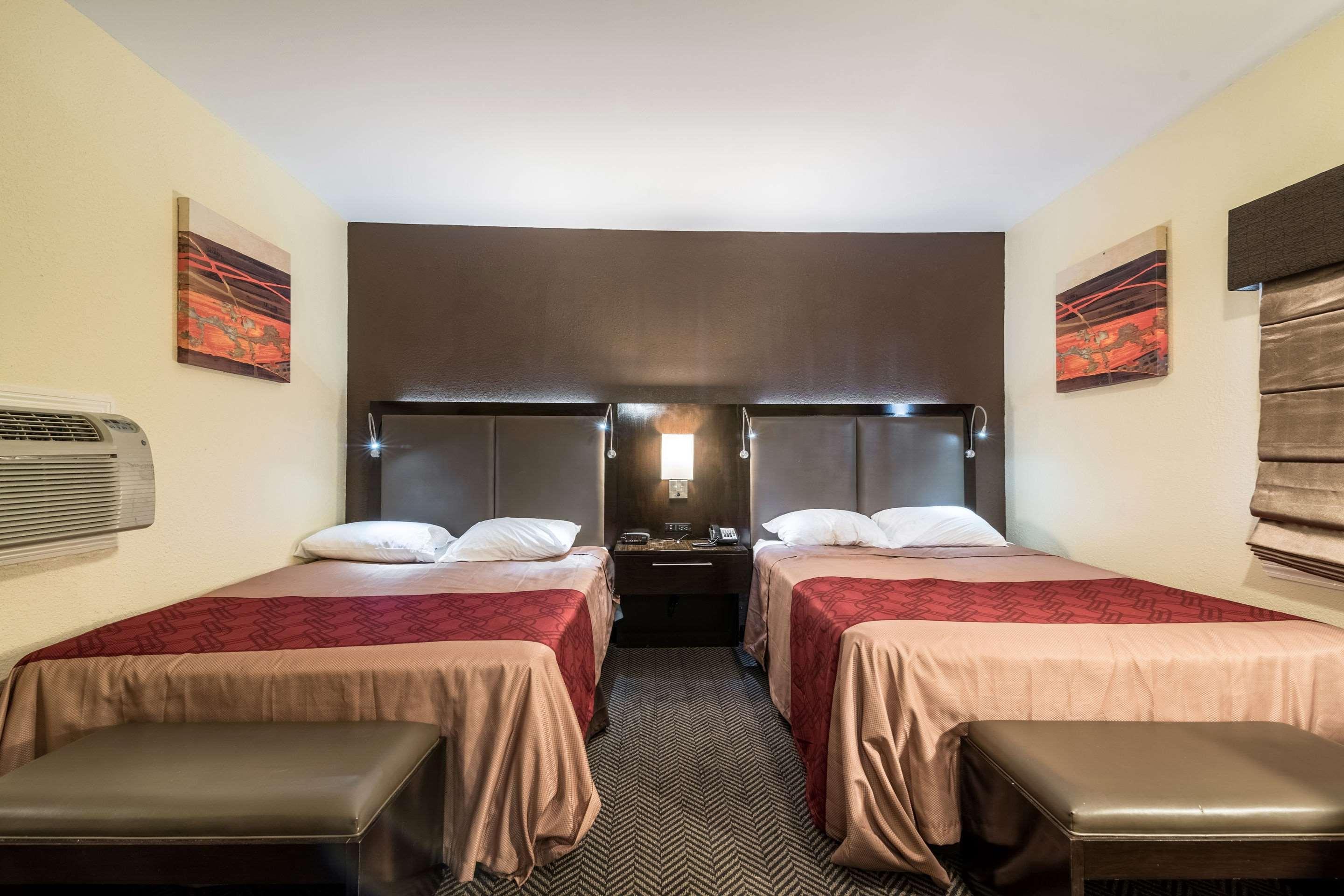 Econo Lodge Rutland City Near Hwy 7 Exteriér fotografie