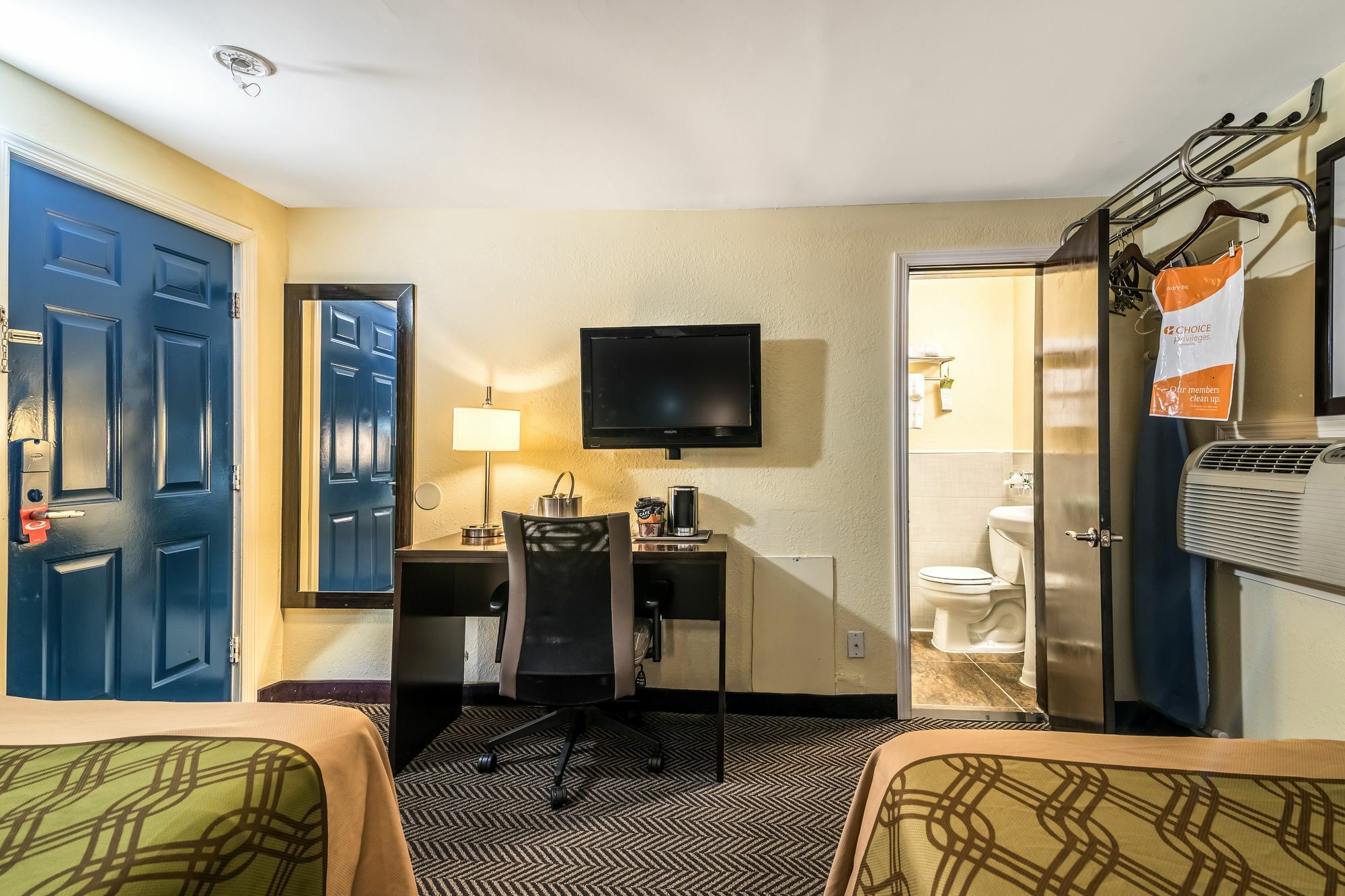 Econo Lodge Rutland City Near Hwy 7 Exteriér fotografie